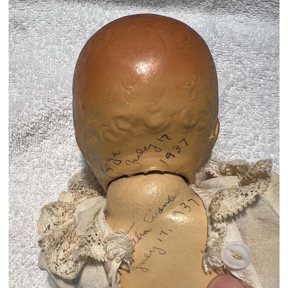 Antique 30s Composition RubberBand Doll 9" in size- original Dress -rareFragile - Picture 6 of 16